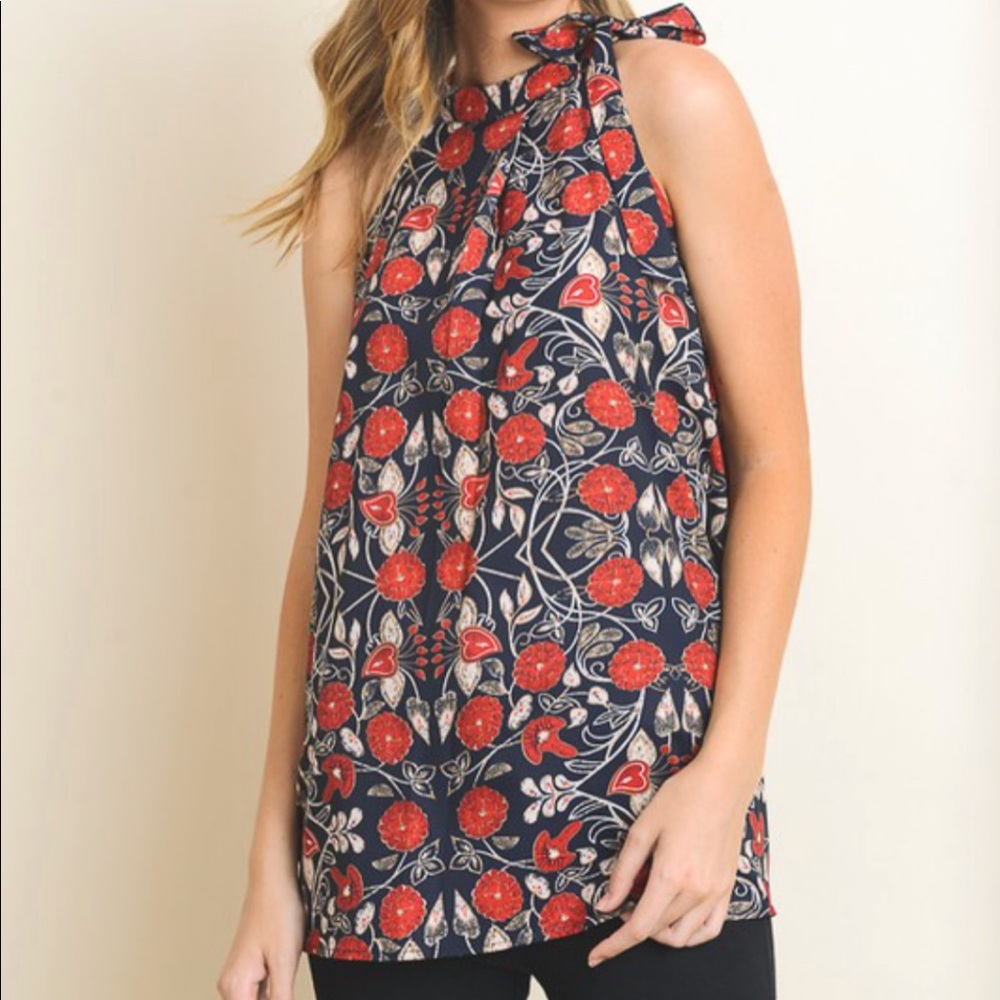 NWT flattering halter top, medium